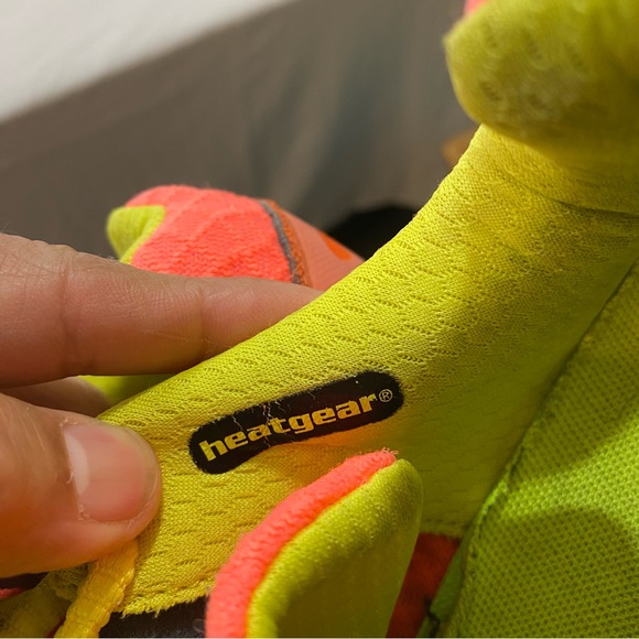 Under Armour Sneakers Shoes Woman’s 10 Coral lace up tennis shoes athletic shoe - Picture 5 of 7